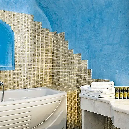 Hotel Mirabo Luxury 3*