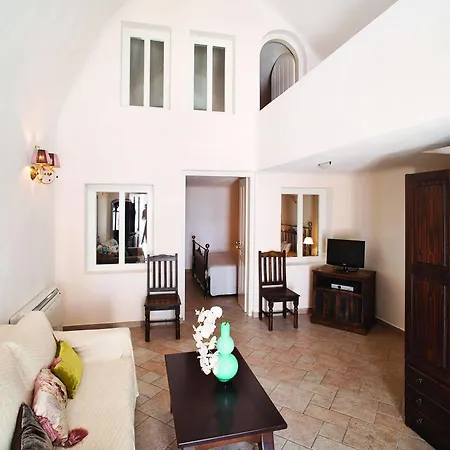 Hotel Mirabo Luxury Fira (Santorini)